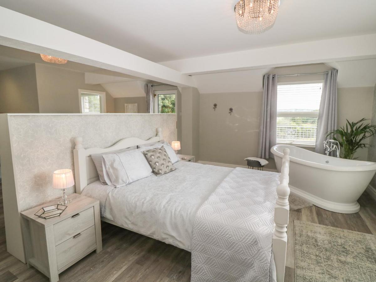 The Wren Villa Colwyn Bay Dış mekan fotoğraf